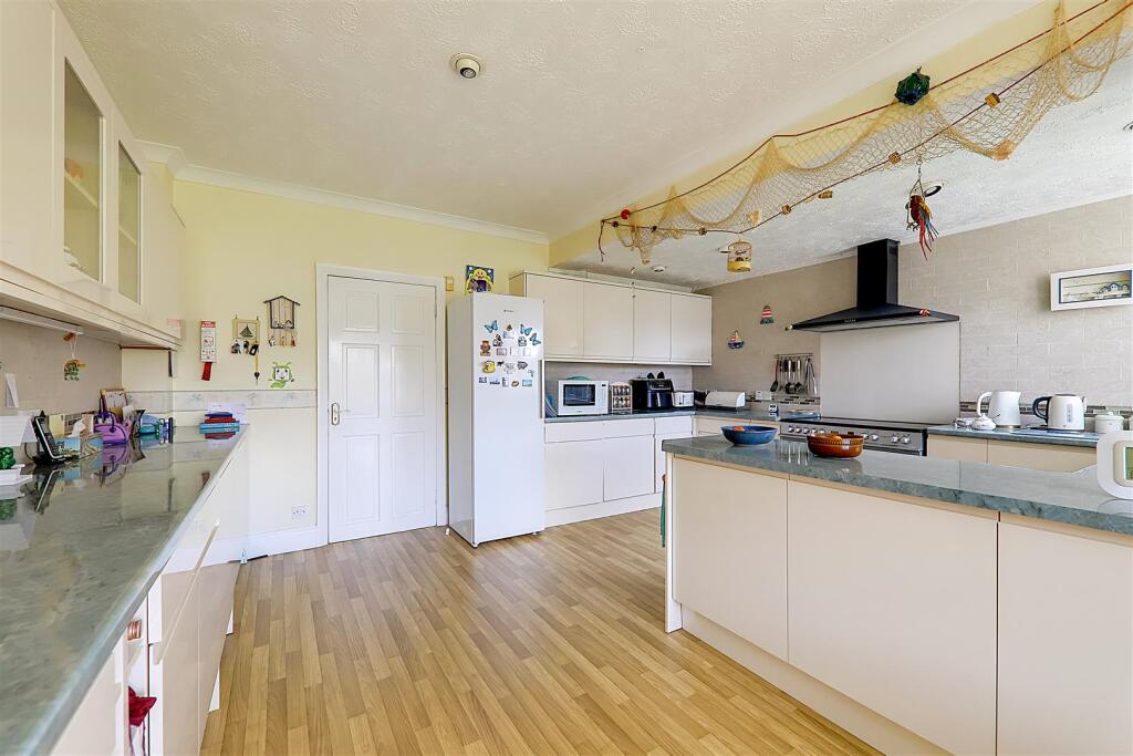 Additional image 28 of West Parade, Worthing