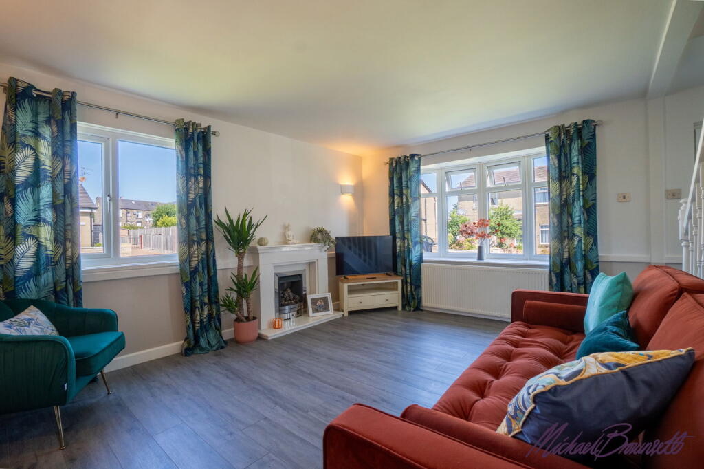 Additional image 26 of Ascot Parade, Bradford, BD7 4NJ