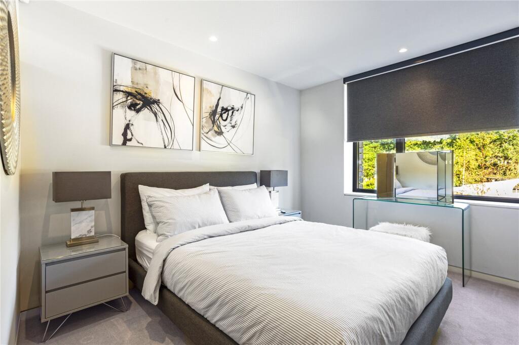 Additional image 20 of Dorset Lake Avenue, Lilliput, Poole, Dorset, BH14