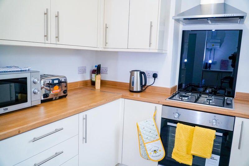 Additional image 6 of Room 4