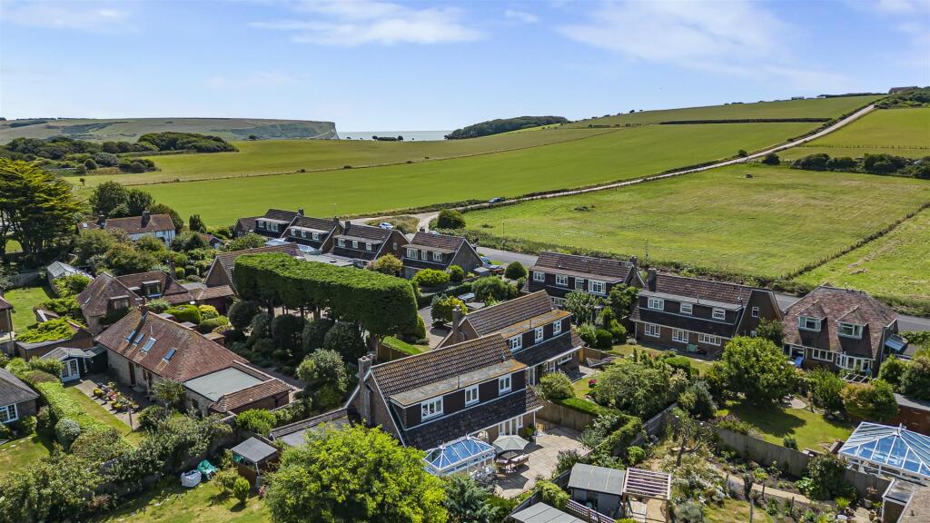 Additional image 9 of Mark Close, Seaford
