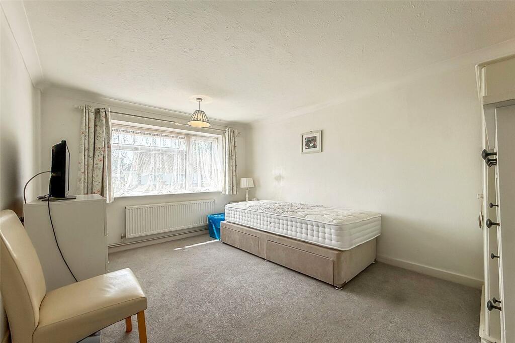 Additional image 9 of Oakcroft Gardens, Littlehampton, West Sussex