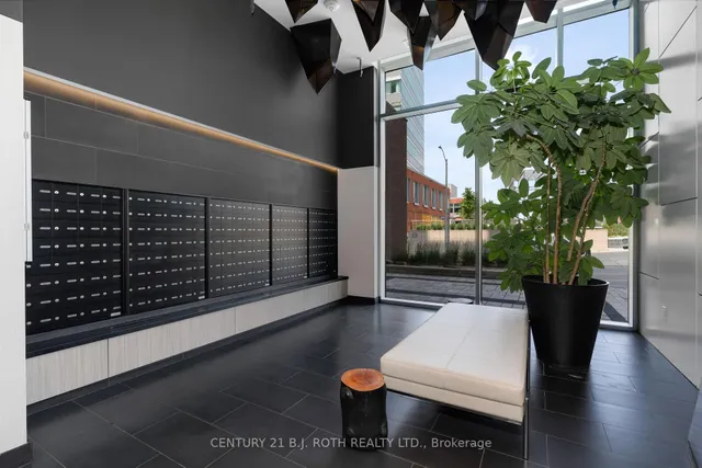 Additional image 20 of 85 Duke St Unit 1507