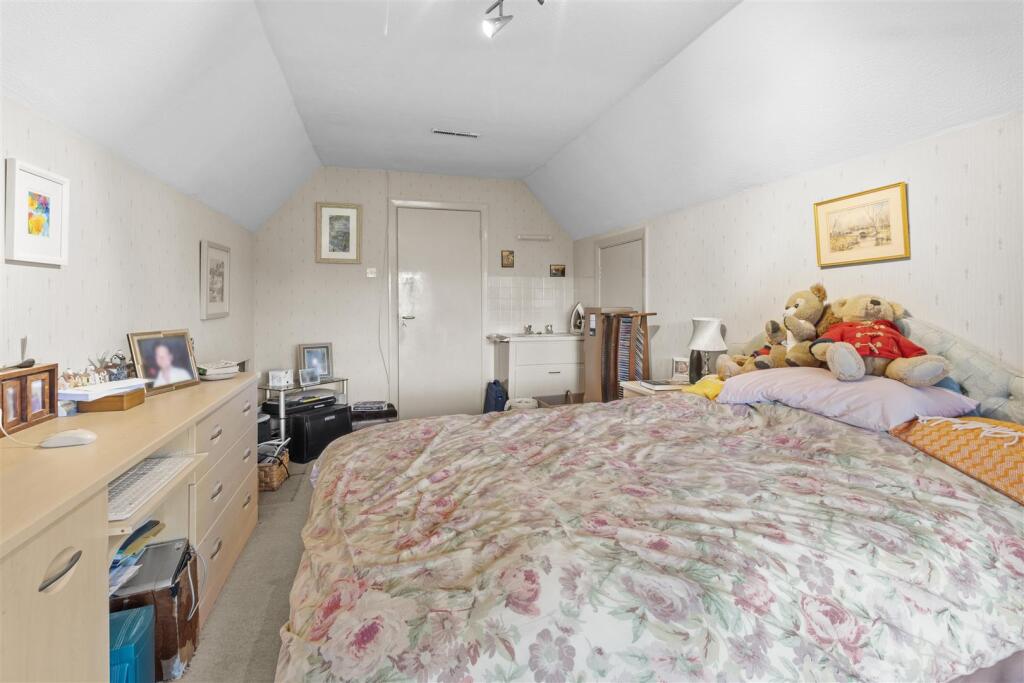 Additional image 14 of Lodge Avenue, Eastbourne