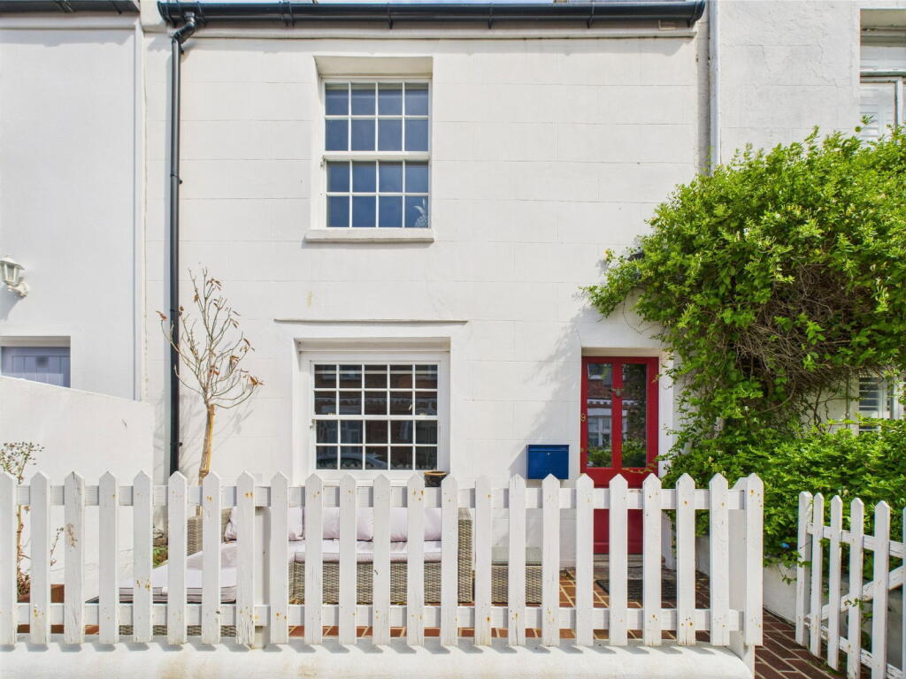 Additional image 24 of Alfred Place, Worthing BN11 3EP