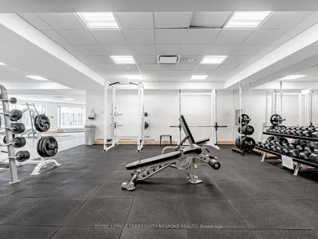 Additional image 33 of 10 Queens Quay Unit 811