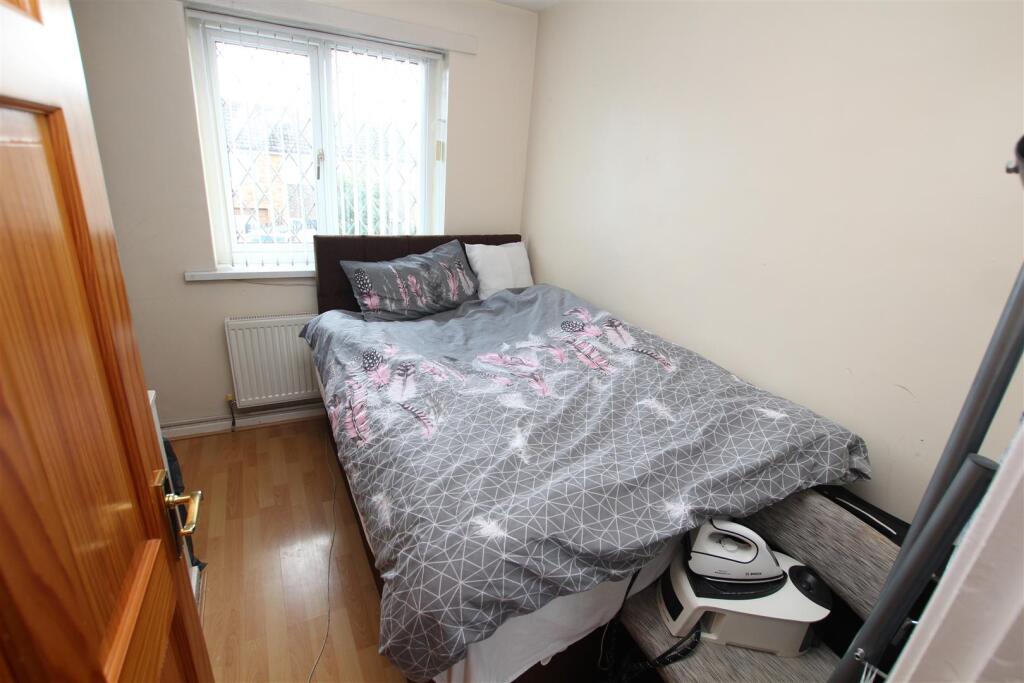 Additional image 12 of Cairns Close, Kings Park, BD2