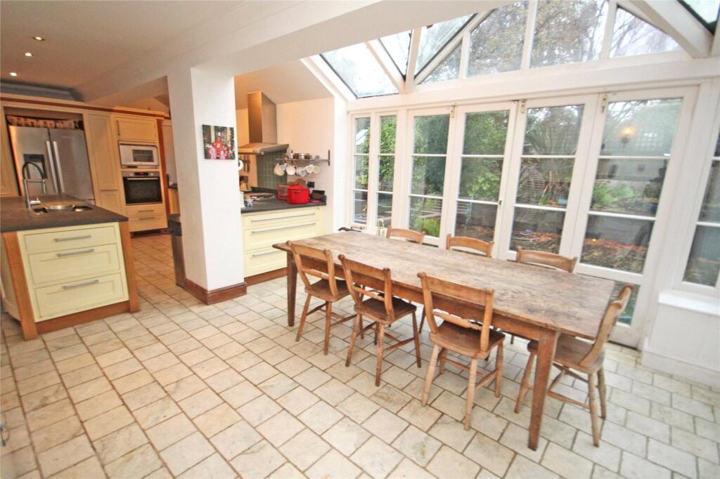 Additional image 7 of South Drive, Ossemsley, New Milton, Hampshire, BH25