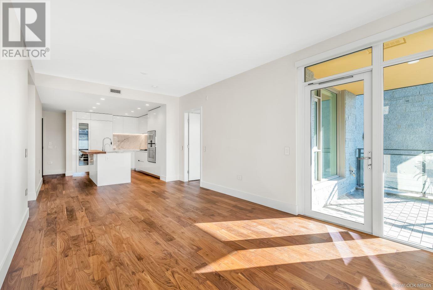 203 389 W 59TH AVENUE|Vancouver, British Columbia V5X1X3