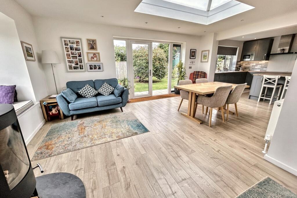 Additional image 2 of Carey