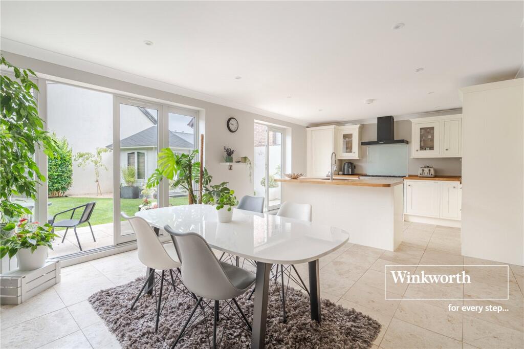 Additional image 19 of Longham Farm Close, Longham, Ferndown, Dorset, BH22