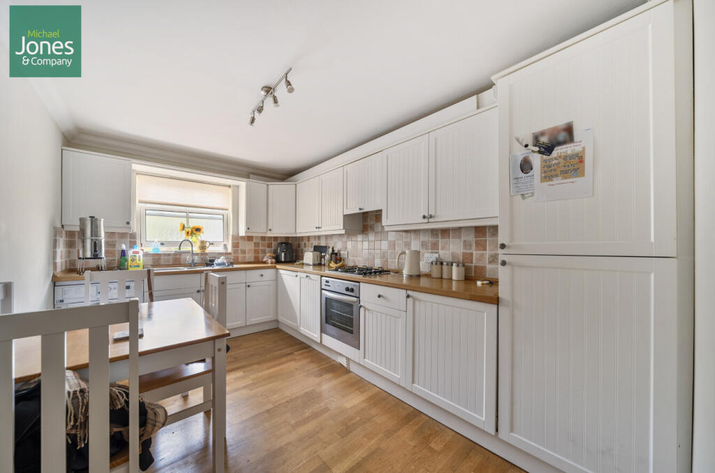 Additional image 2 of Gratwicke Road, Worthing, West Sussex, BN11