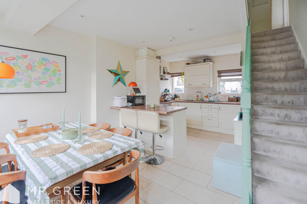 Additional image 8 of Hillbrow Road, Southbourne, Dorset, BH6 5NT