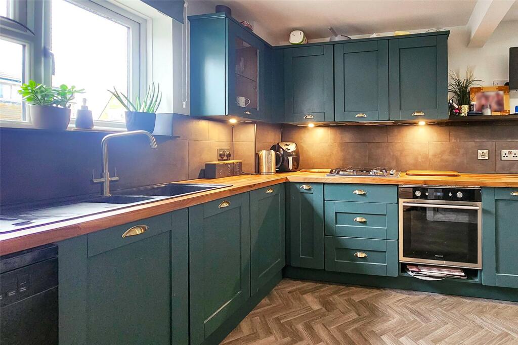 Additional image 4 of Shaftesbury Road, Rustington, Littlehampton, West Sussex
