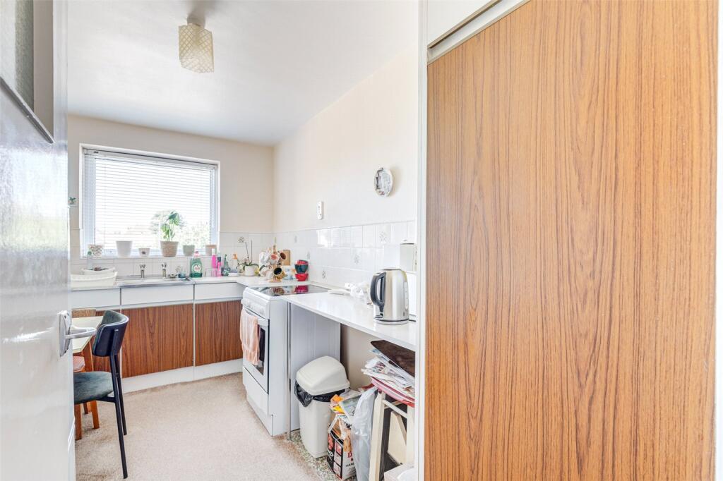 Additional image 4 of Hawthorn Gardens, Worthing, West Sussex, BN14