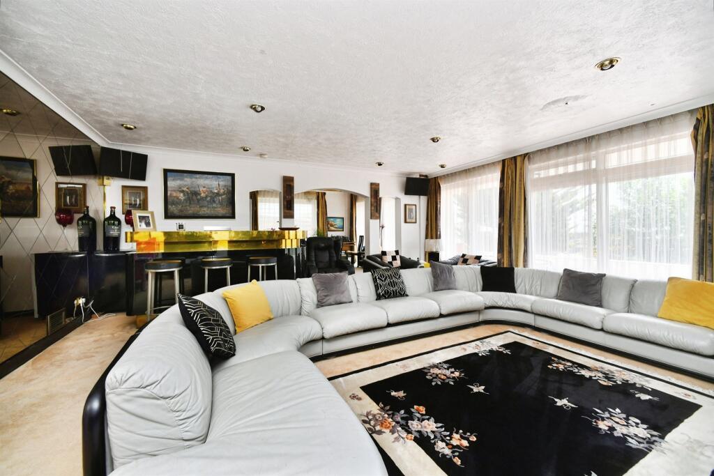 Additional image 20 of The Cliff, Brighton