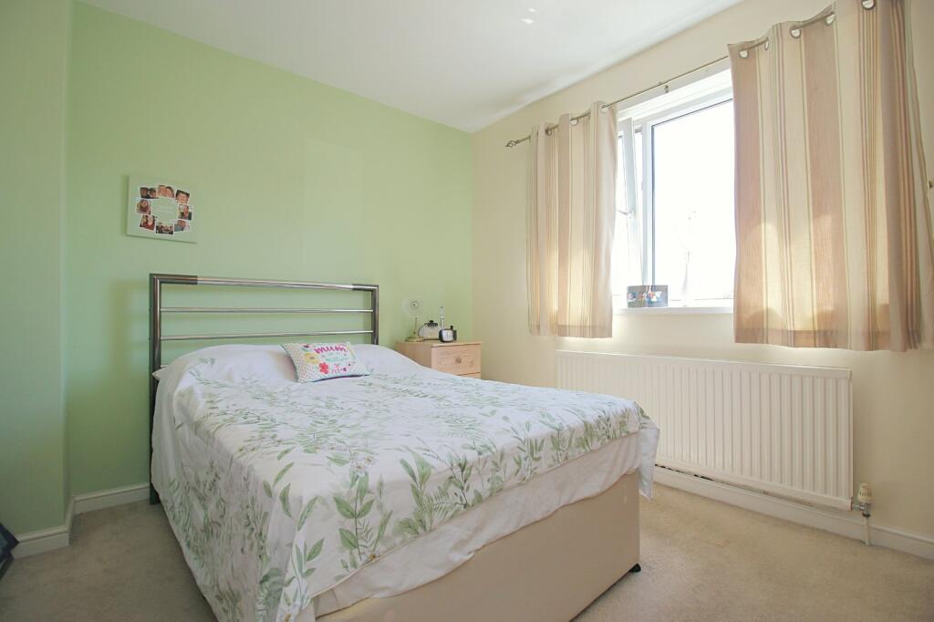 Additional image 7 of Hollingwood Lane, Bradford, BD7