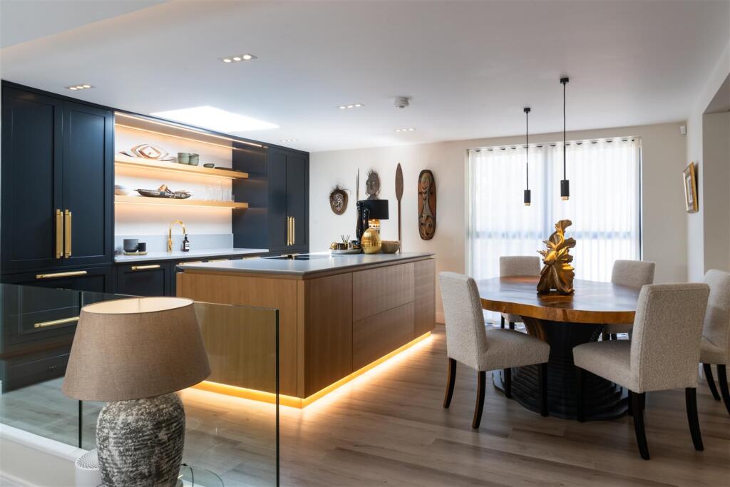 Additional image 5 of Alumhurst Road, Alum Chine