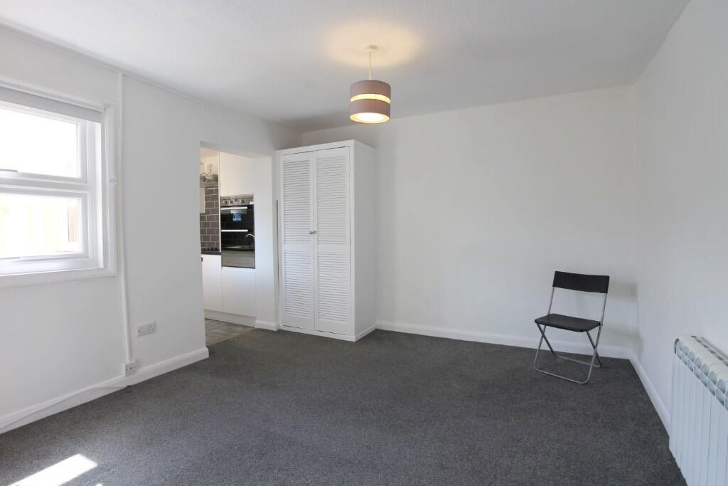 Additional image 11 of Flat 10 Bedford Square,BN1