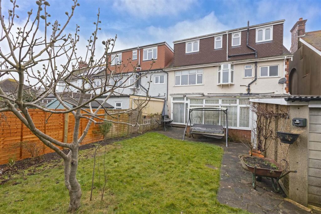 Additional image 28 of Grand Avenue, Worthing