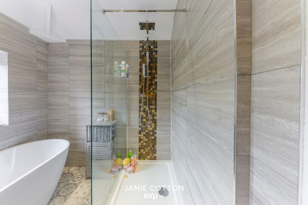 Additional image 25 of Hollybank Grove, Halesowen, B63 1BT