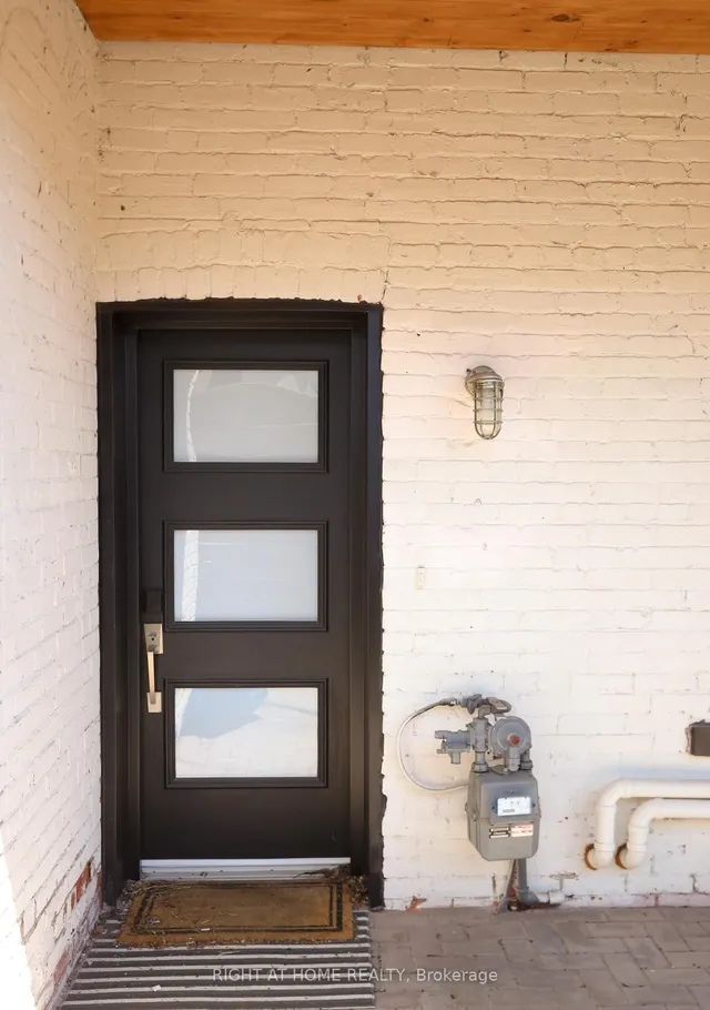 Additional image 22 of 377 Lansdowne Ave