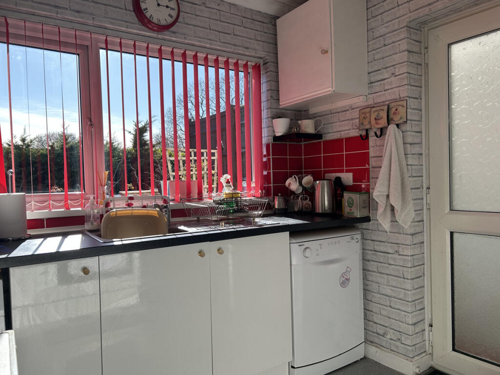 Additional image 4 of Jay Close, Eastbourne, BN23