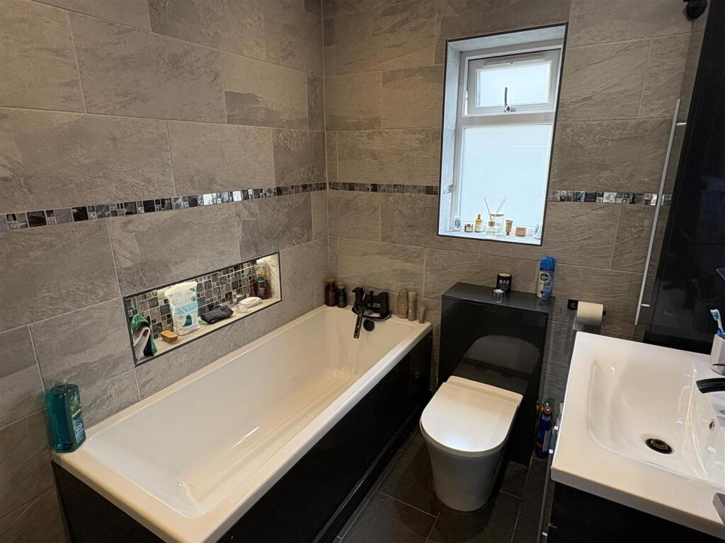 Additional image 10 of Beldon Lane, Horton Bank Top, Bradford