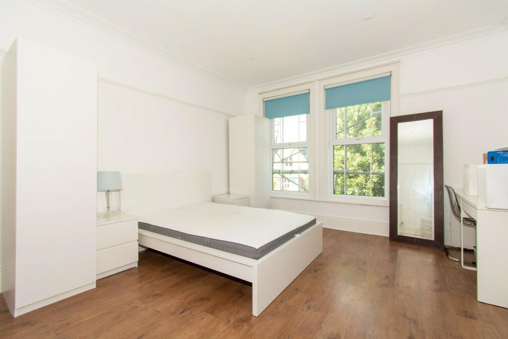 Additional image 6 of Large 6 Bed Modern Maisonette