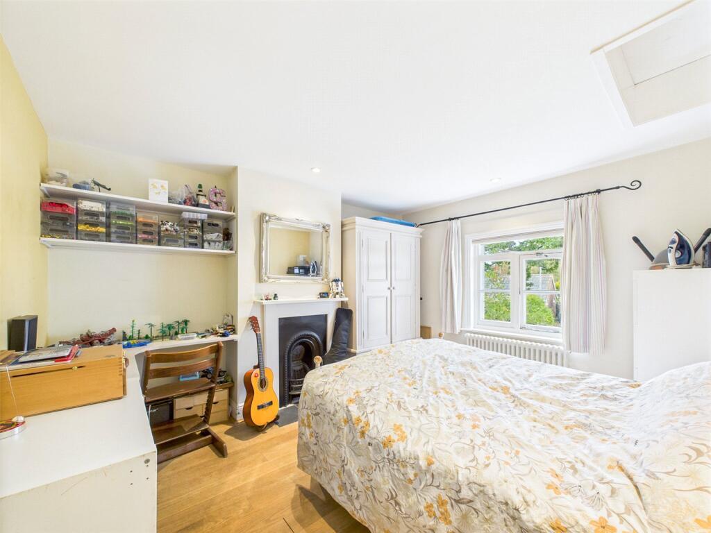 Additional image 8 of Croft Road, Neacroft, Christchurch, Dorset, BH23