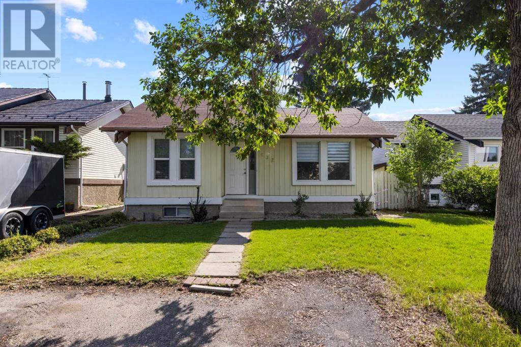 132 Whitehill Place NE|Calgary, Alberta T1Y3G4