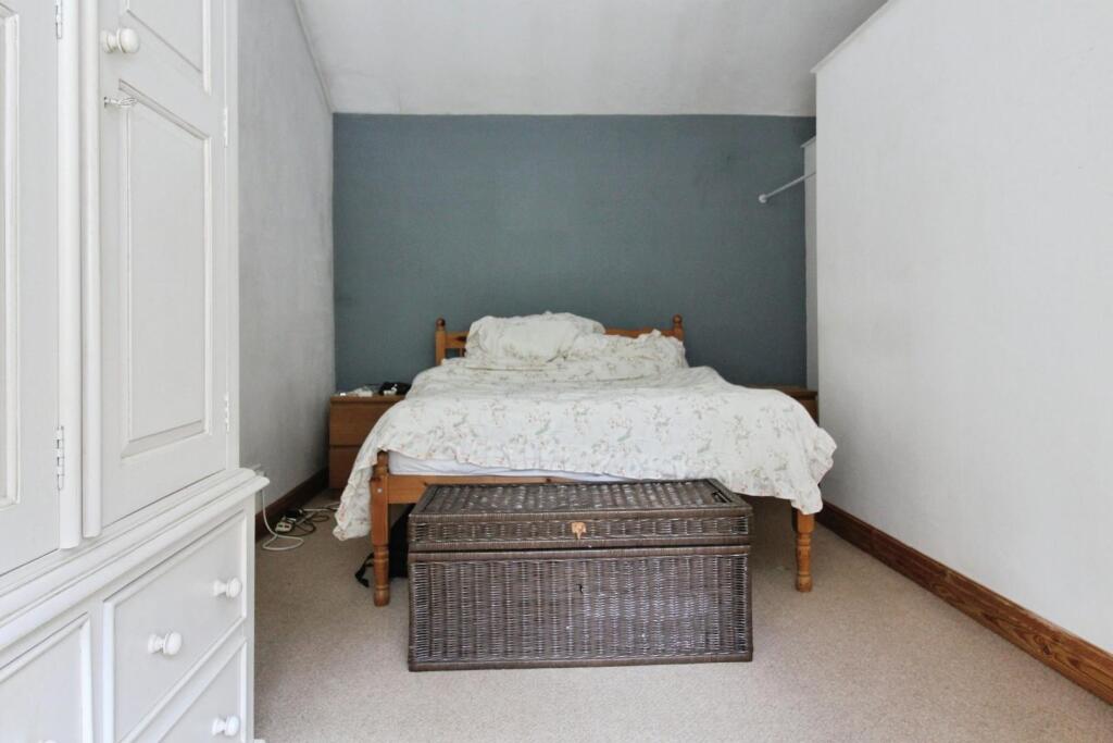 Additional image 7 of Tong Lane, Tong Village, Tong, BD4 0RP