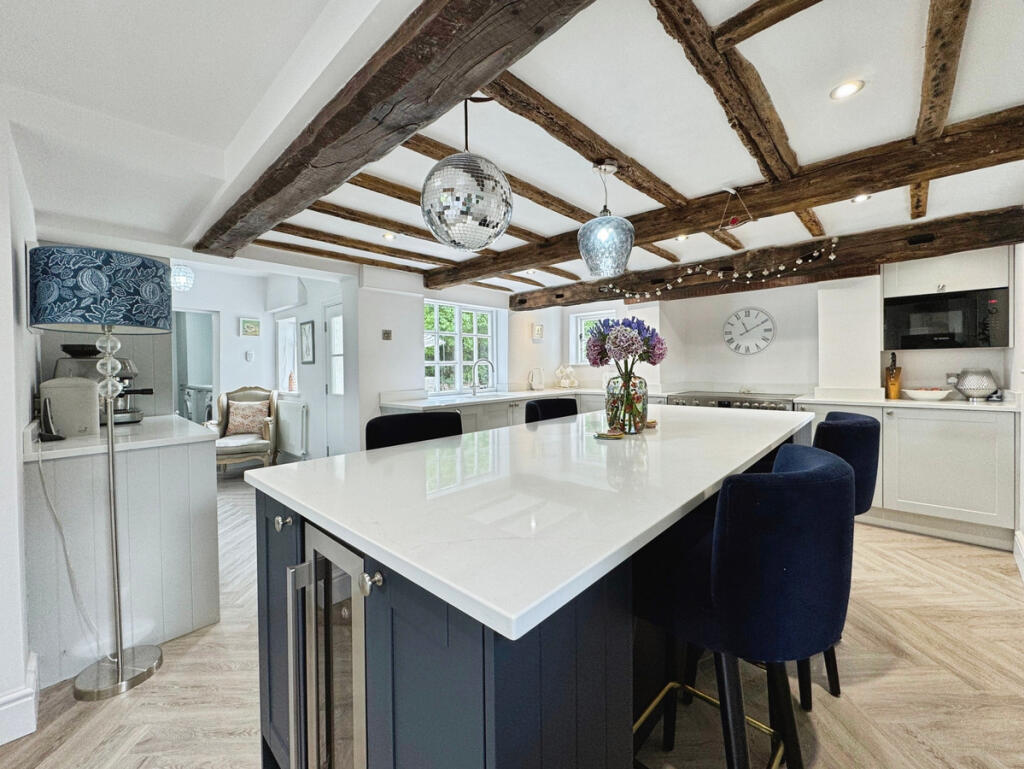 Additional image 6 of Wootton Wawen, Double Carport, Stunning Interior