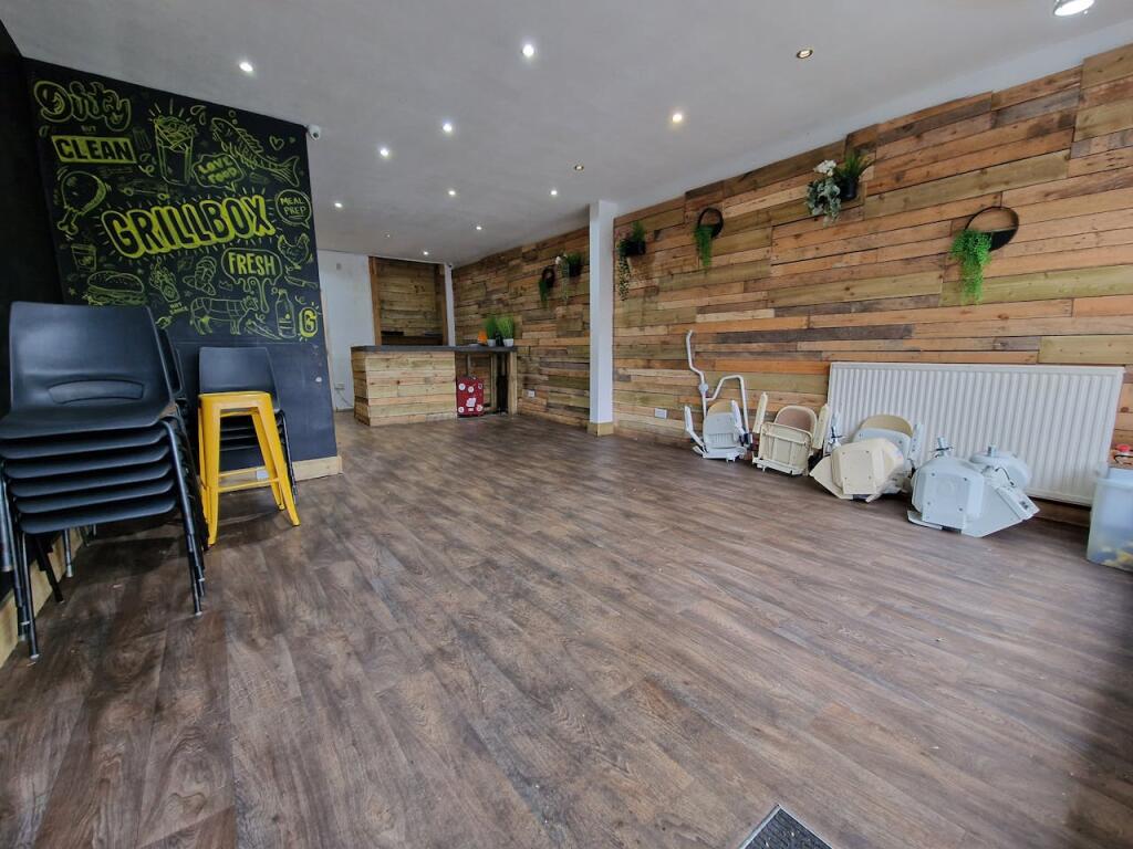 Additional image 3 of 313 Bolton Road, Bury, BL8 2PD