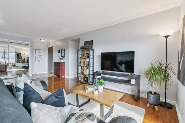 Additional image 13 of 135 Marlee Ave Unit 1202