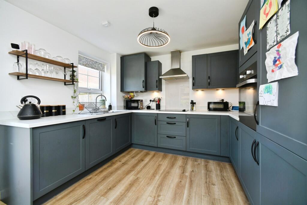 Additional image 2 of Robin Lane, Peacehaven