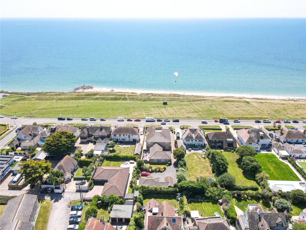 Additional image 28 of Marine Drive East, Barton on Sea, New Milton, Hampshire, BH25