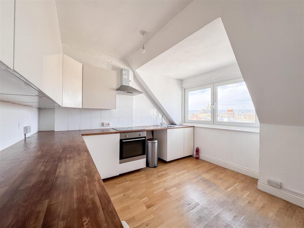 Additional image 11 of Royal Parade, Eastbourne BN22 7AQ