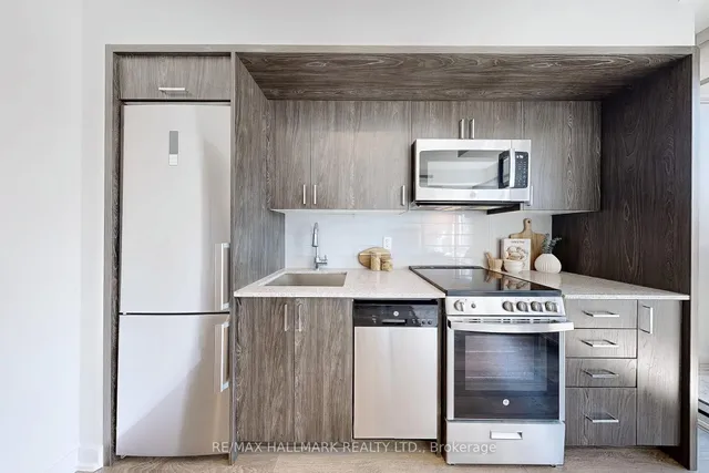 Additional image 15 of 1 Cardiff Rd Unit 303