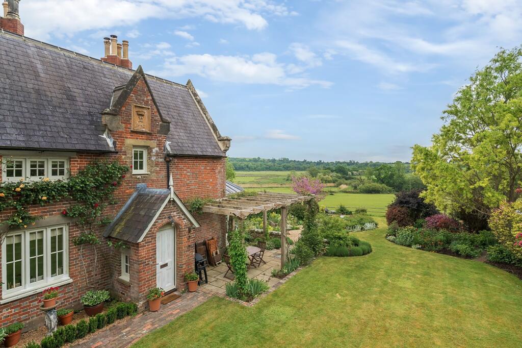 Additional image 20 of Houghton, Arundel, BN18
