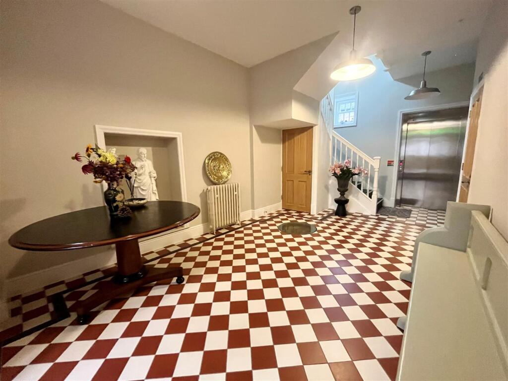 Additional image 6 of Stapehill Abbey, Wimborne Road West, Wimborne