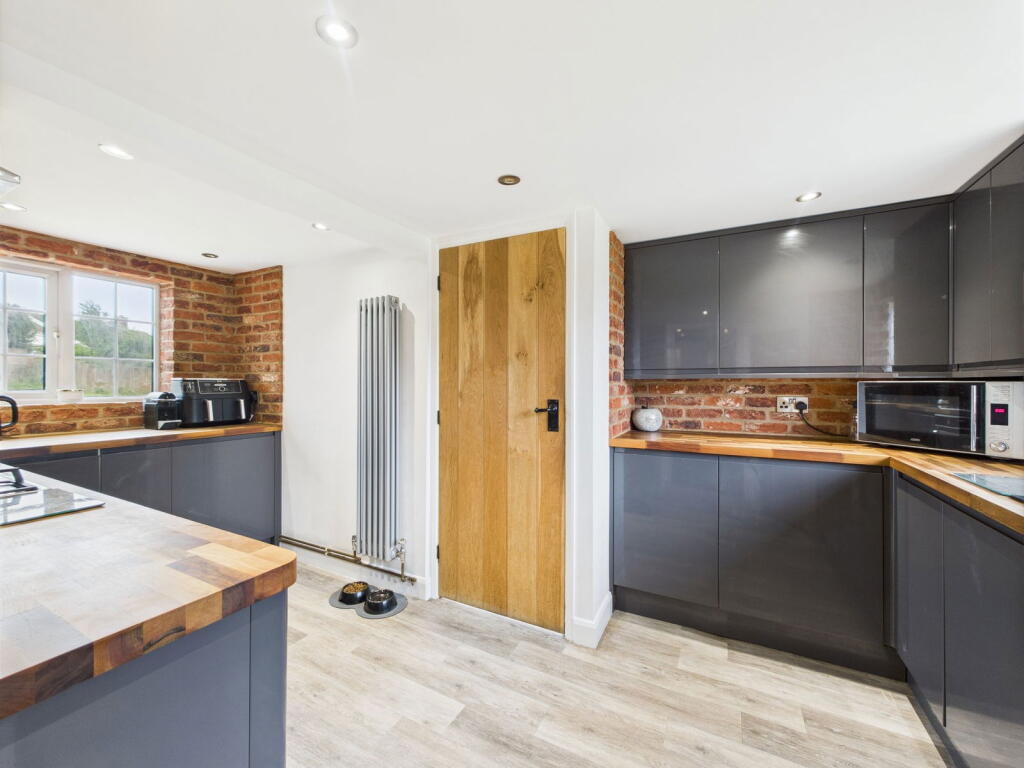 Additional image 8 of Old Cottages, Horsham Road, Findon Village, BN14 0TQ