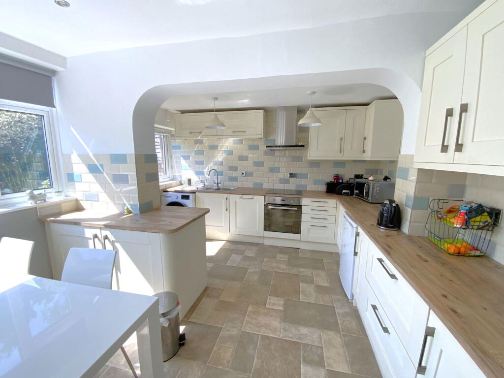 Additional image 3 of Hartlebury Road, Halesowen, B63 4PL
