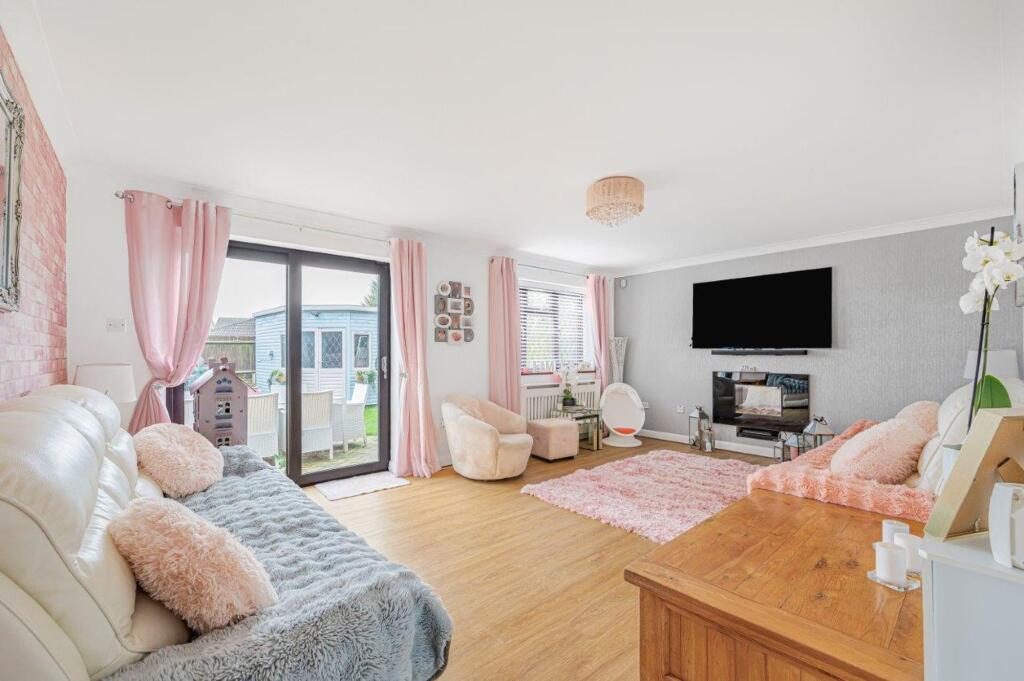 Additional image 2 of Greenhill Way, Peacehaven, BN10 7UL