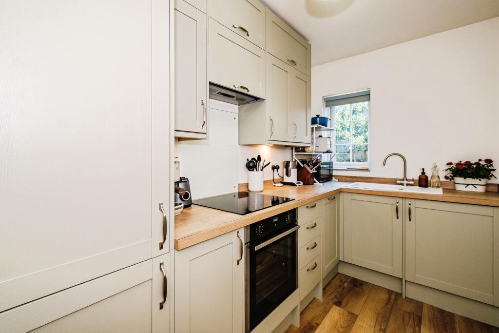 Additional image 8 of Shakespeare Road, Worthing, BN11