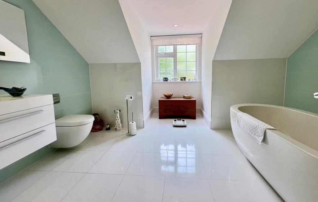 Additional image 18 of Avon Avenue, Avon Castle Ringwood, Hampshire, BH24