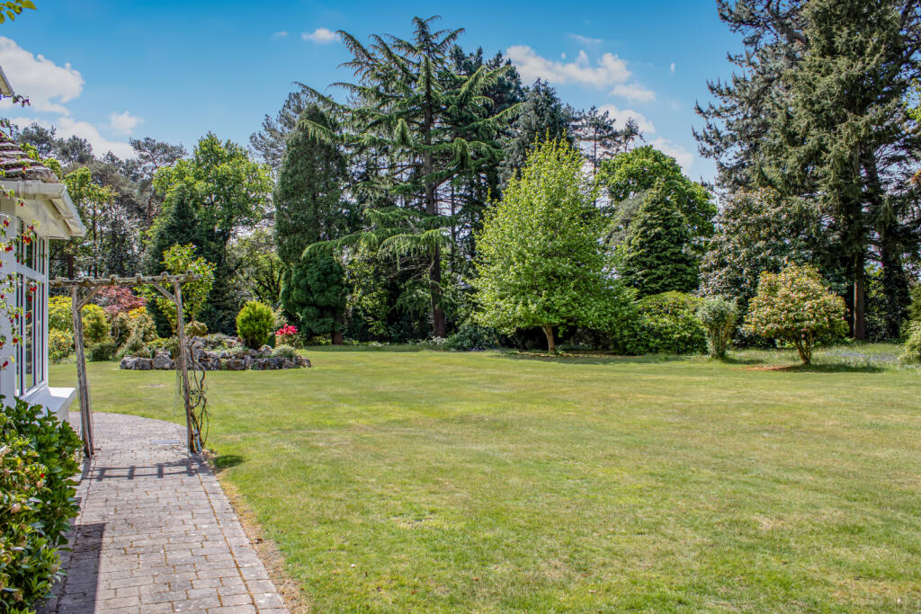 Additional image 39 of Highwood, Ringwood, Hampshire, BH24