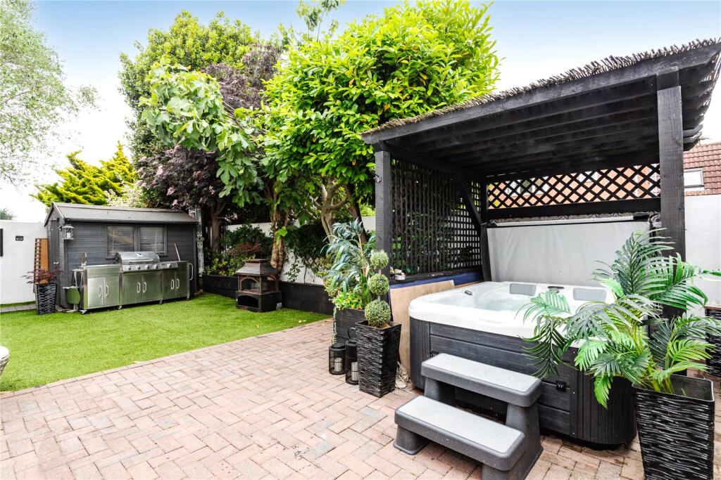 Additional image 21 of Glebeside Avenue, Tarring, Worthing, West Sussex, BN14