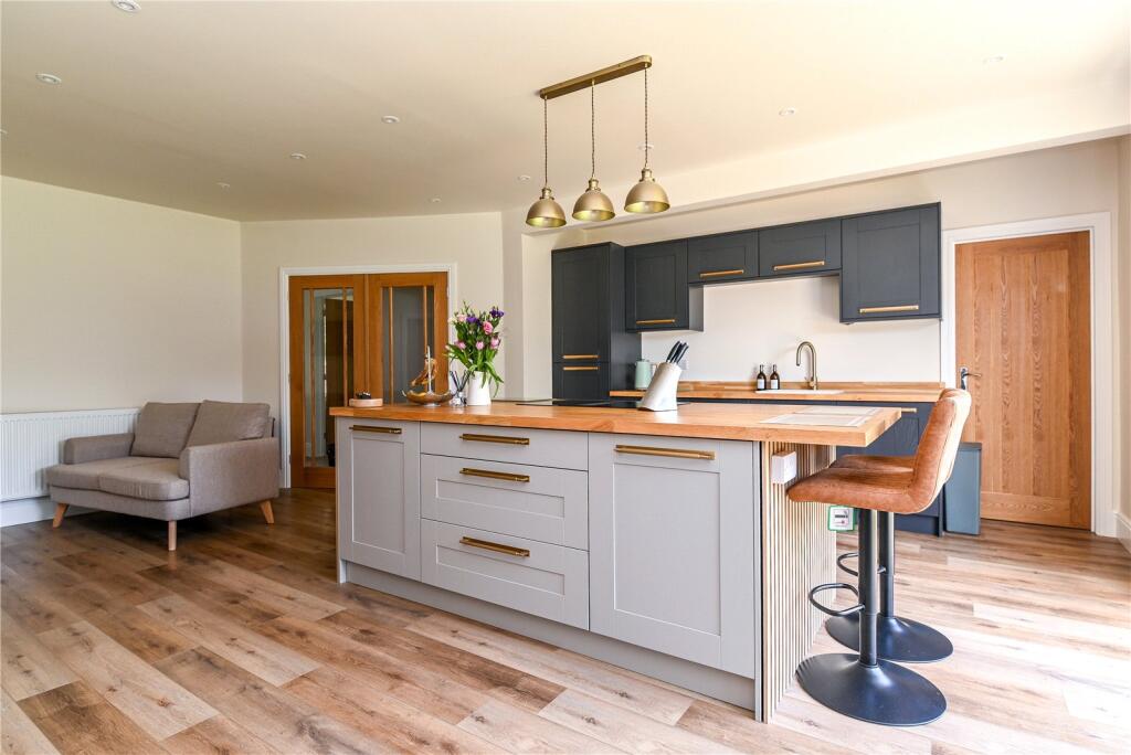 Additional image 9 of Fernhill Road, New Milton, Hampshire, BH25