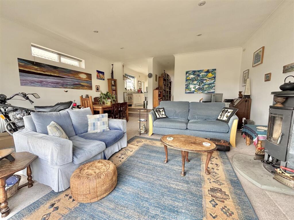 Additional image 28 of Woodlands Avenue, Poole